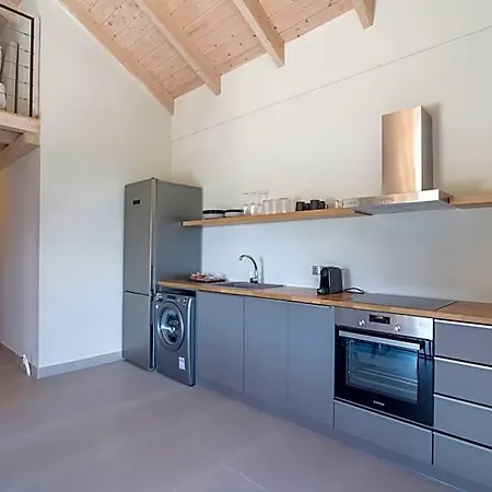 One-bedroom With Attic Sea View Lefkáda
